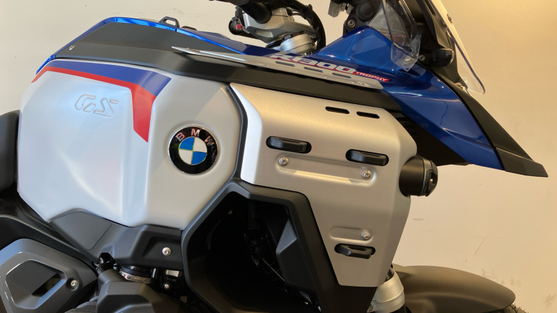 25MY BMW R1300 GS Adventure TE Automatic Shift Assist (ASA)